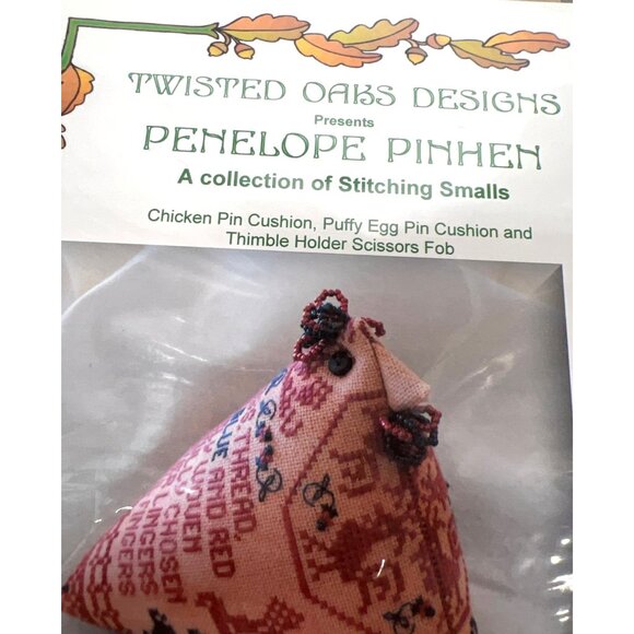 Twisted Oaks A Collection Of Stitching Smalls With Beads, Charms - Picture 3 of 5